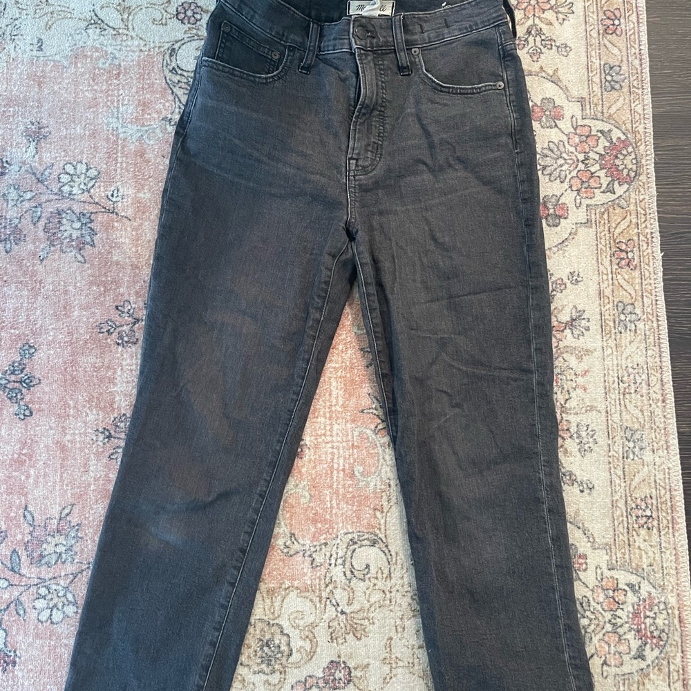 Madewell black cropped jeans